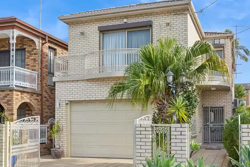44 Middlemiss Street, Mascot Auction by Sydney Sotheby's International Realty