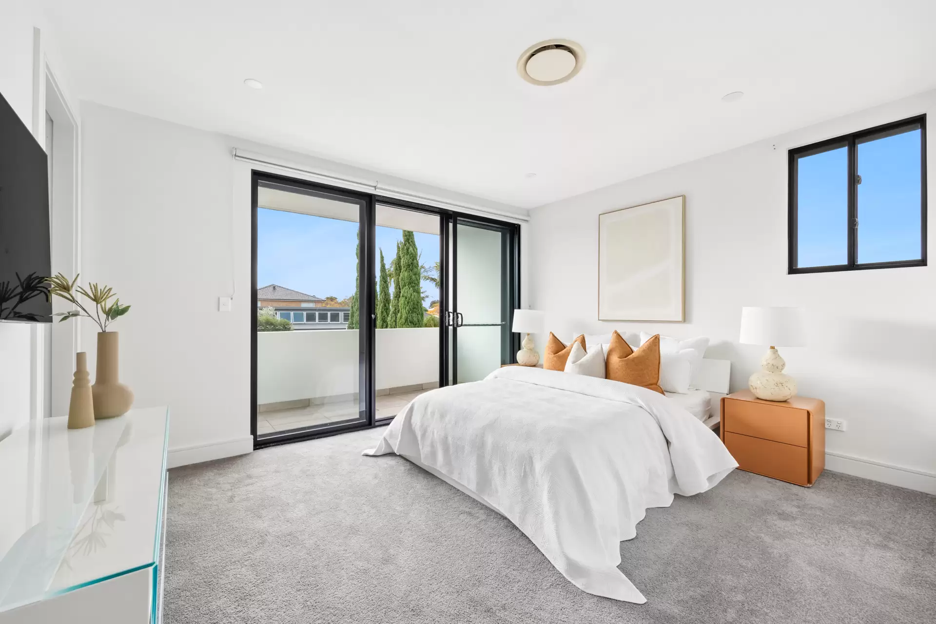 143 King Street, Mascot Sold by Sydney Sotheby's International Realty - image 11
