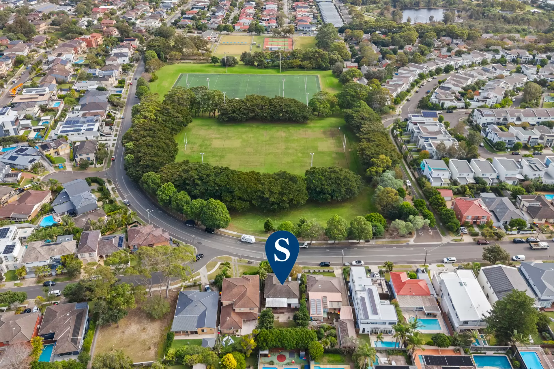 145 Moverly Road, South Coogee For Sale by Sydney Sotheby's International Realty - image 2