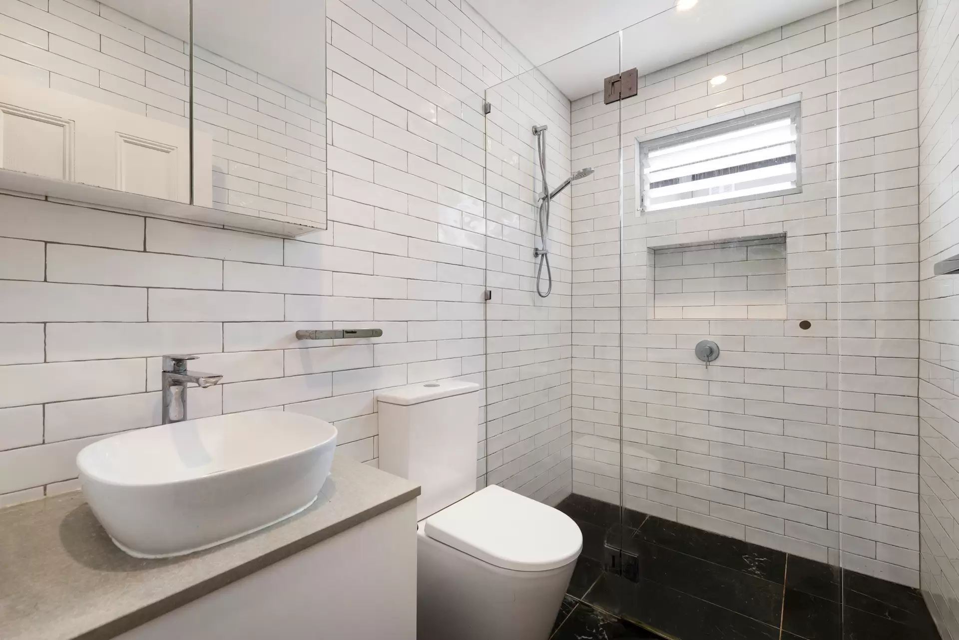 47 Denison Street, Bondi Junction Auction by Sydney Sotheby's International Realty - image 1