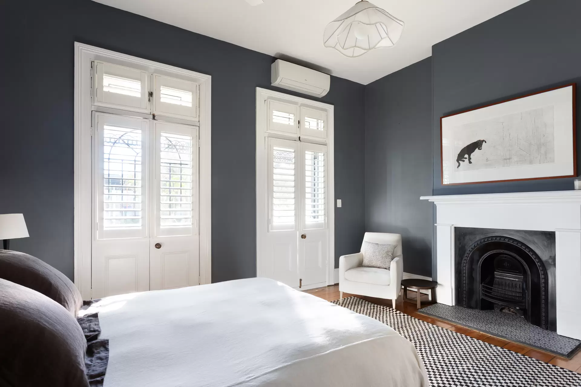 33 Mort Street, Surry Hills Auction by Sydney Sotheby's International Realty - image 1