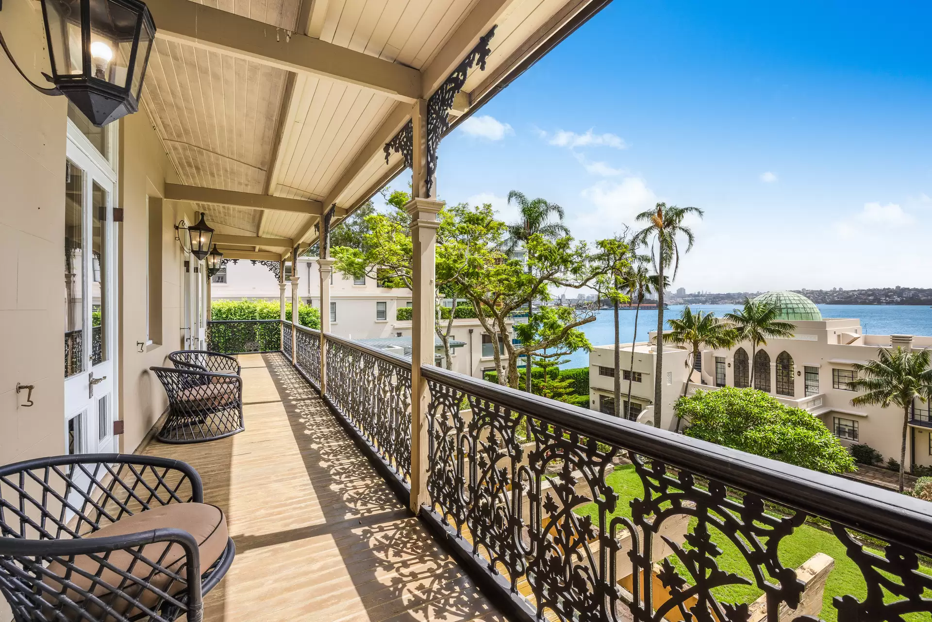 84 Darling Point Road, Darling Point Auction by Sydney Sotheby's International Realty - image 1