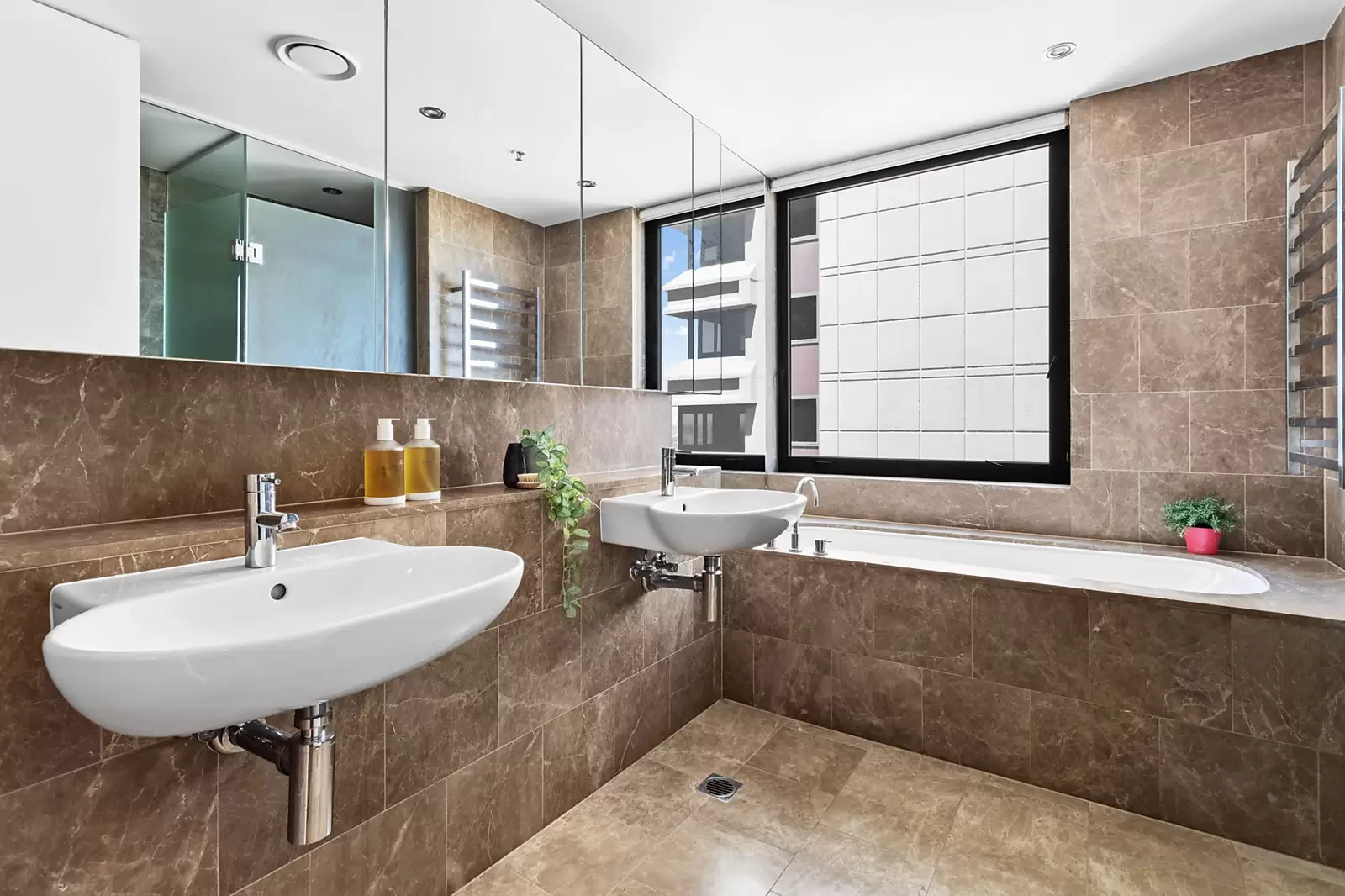 2803/157 Liverpool Street, Sydney For Sale by Sydney Sotheby's International Realty - image 10