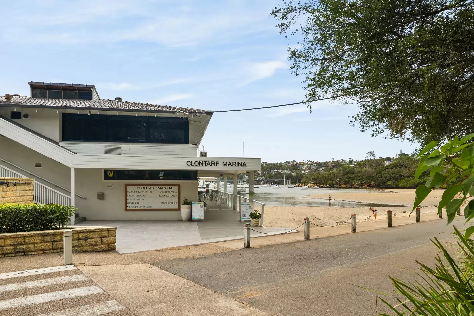 15 Peronne Avenue, Clontarf Sold by Sydney Sotheby's International Realty - image 17