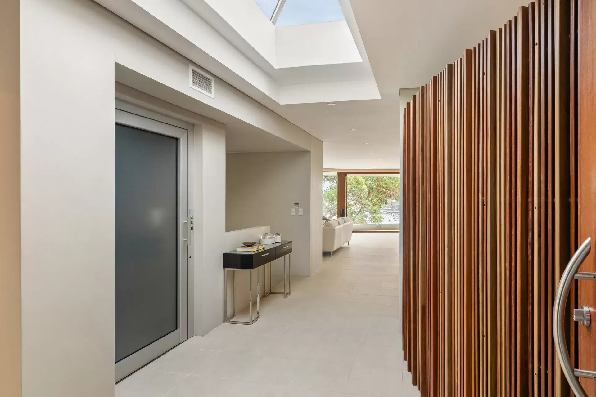 15 Peronne Avenue, Clontarf Sold by Sydney Sotheby's International Realty - image 18