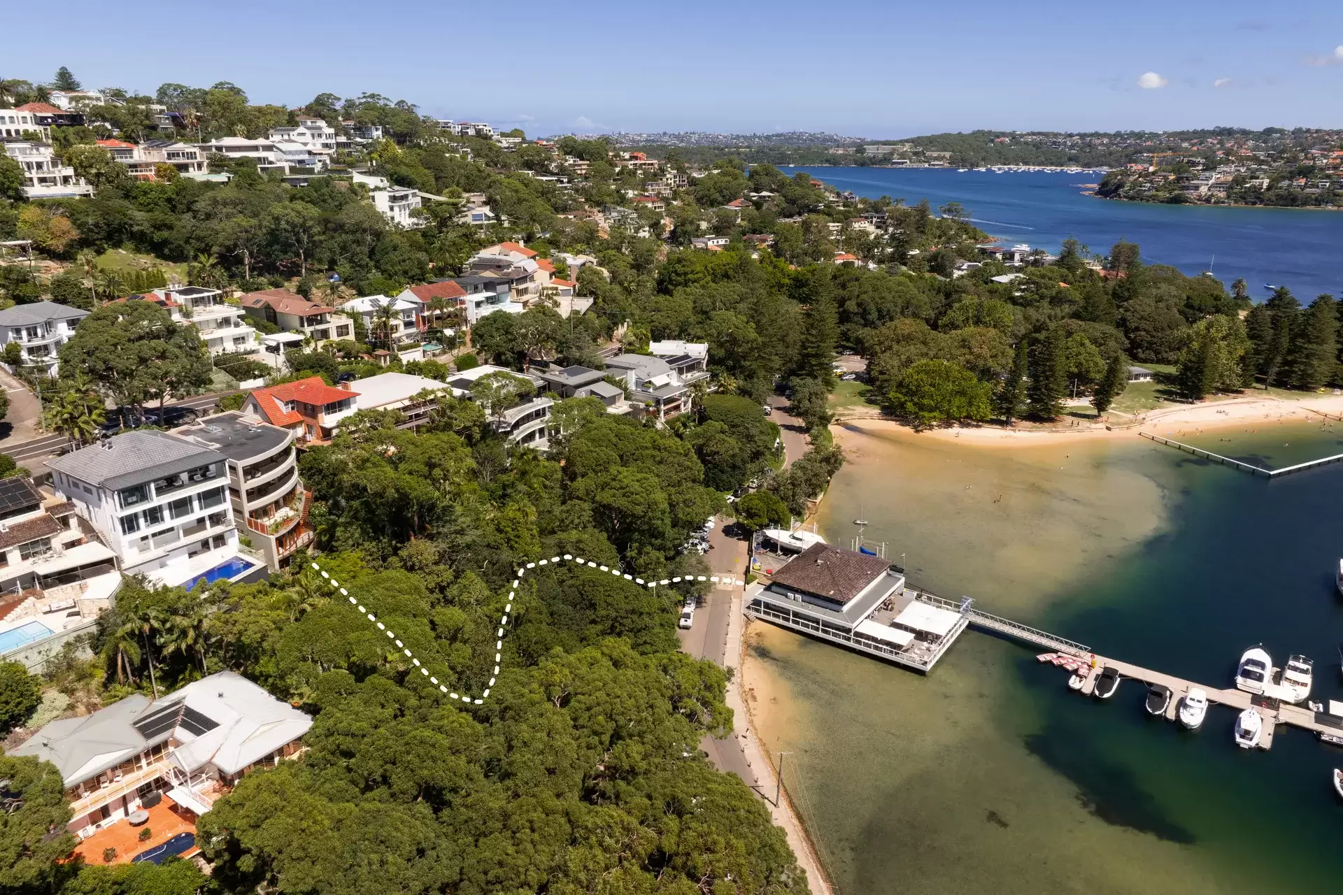15 Peronne Avenue, Clontarf Sold by Sydney Sotheby's International Realty - image 20