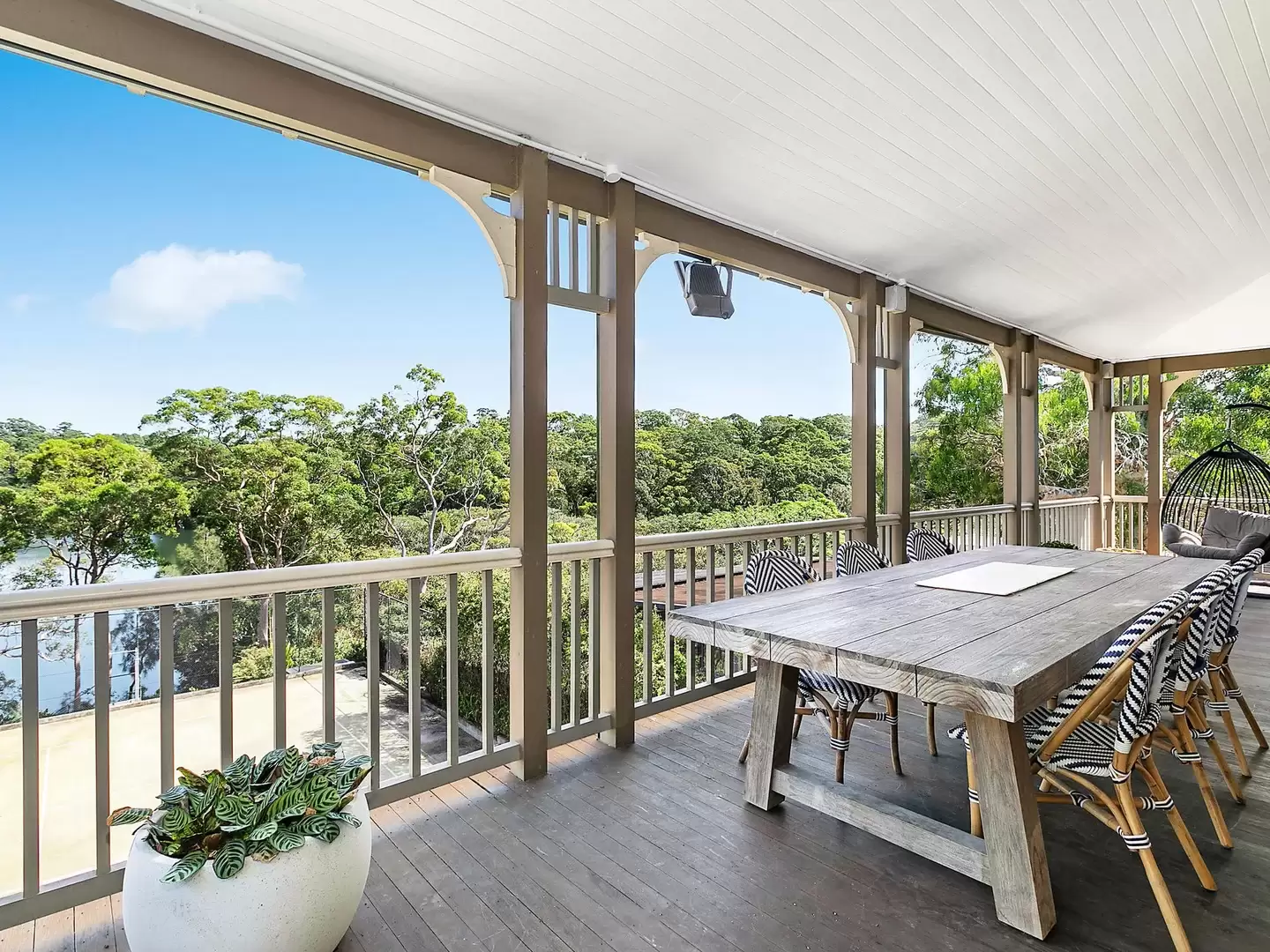 1 Dettmann Avenue, Longueville Sold by Sydney Sotheby's International Realty - image 4