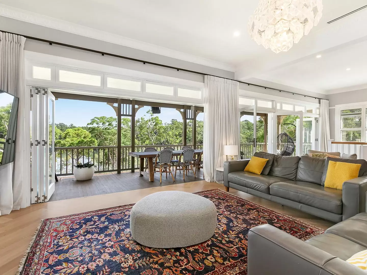 1 Dettmann Avenue, Longueville Sold by Sydney Sotheby's International Realty - image 6