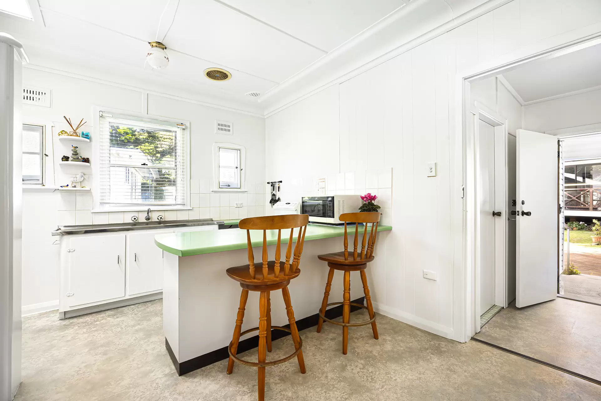 4 Neil Street, Bundeena For Sale by Sydney Sotheby's International Realty - image 9