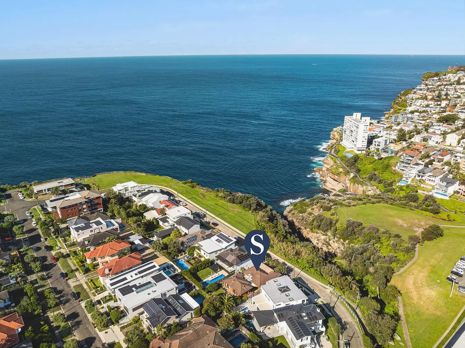 10 Chris Bang Crescent, Vaucluse Auction by Sydney Sotheby's International Realty - image 2