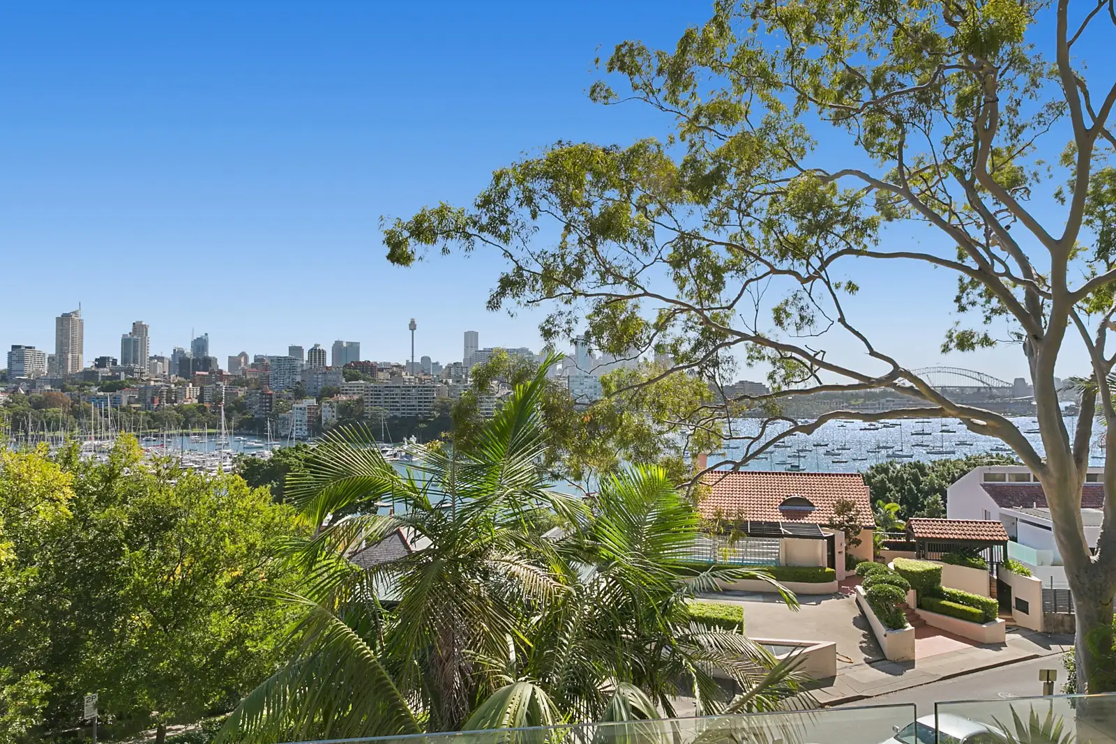 2/20 Yarranabbe Road, Darling Point Sold by Sydney Sotheby's International Realty - image 1