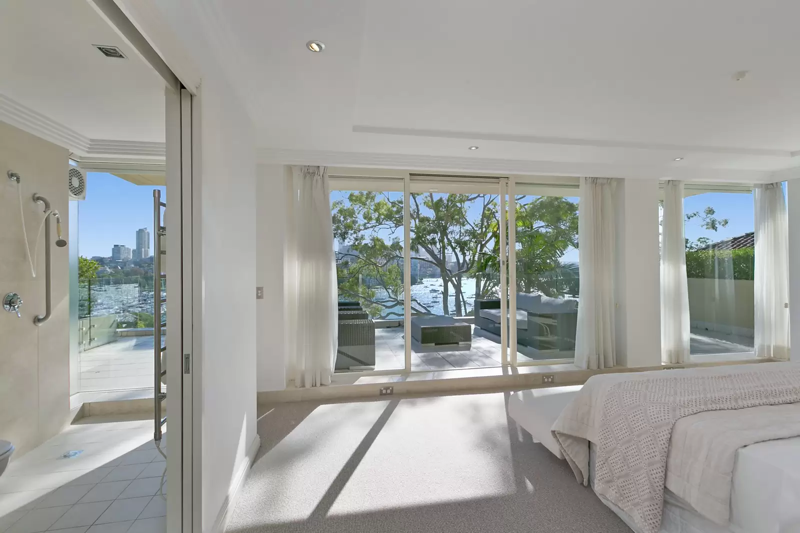 2/20 Yarranabbe Road, Darling Point Sold by Sydney Sotheby's International Realty - image 9