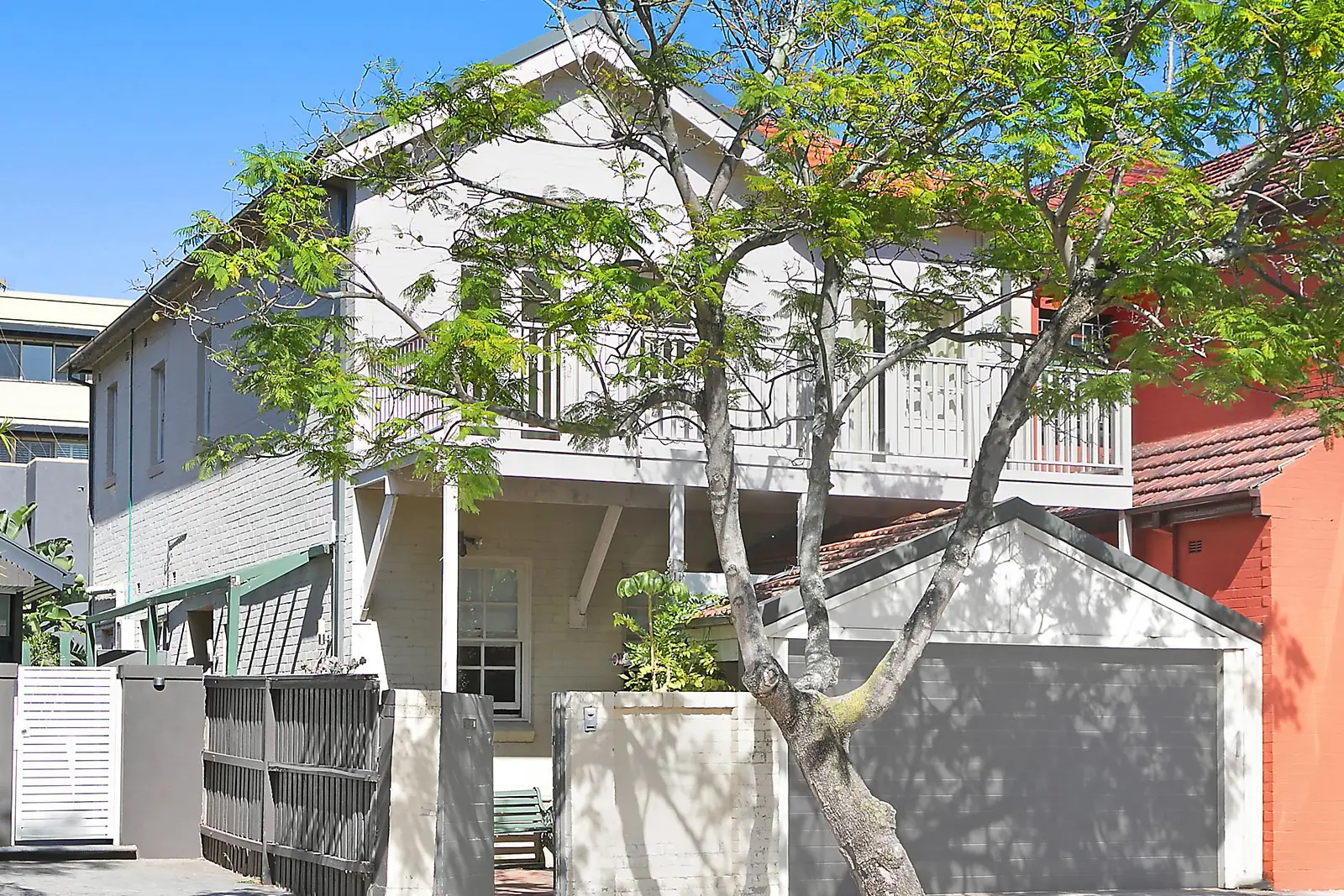 11 William Street, Double Bay Sold by Sydney Sotheby's International Realty - image 1