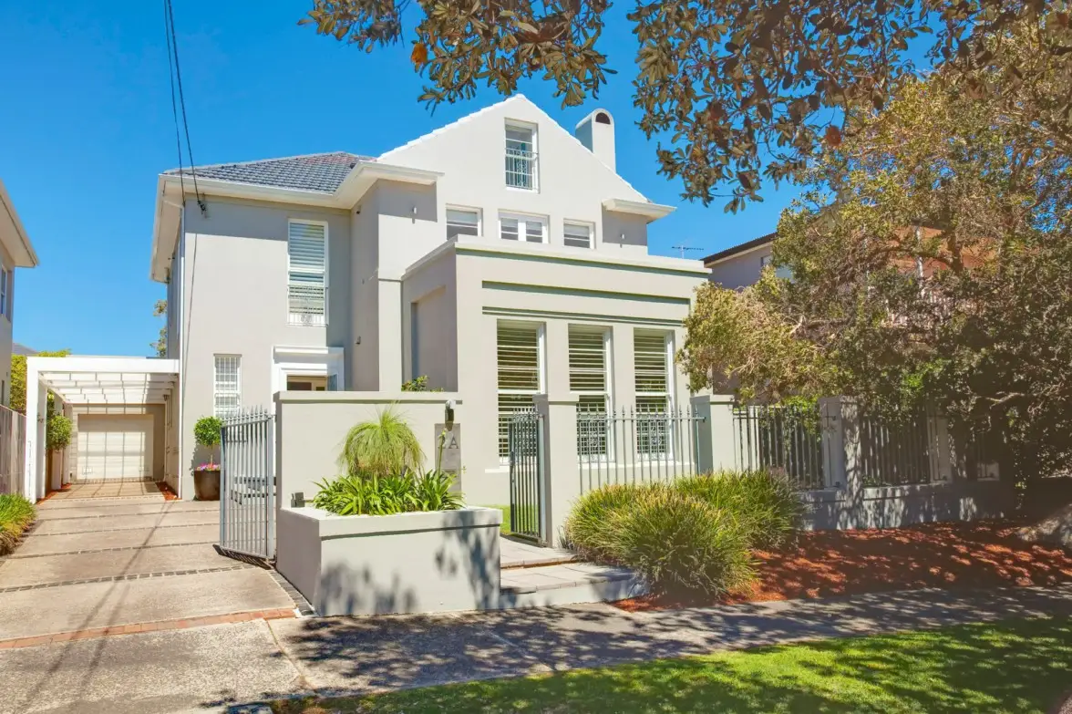 2a Georges Road, Vaucluse Sold by Sydney Sotheby's International Realty - image 2