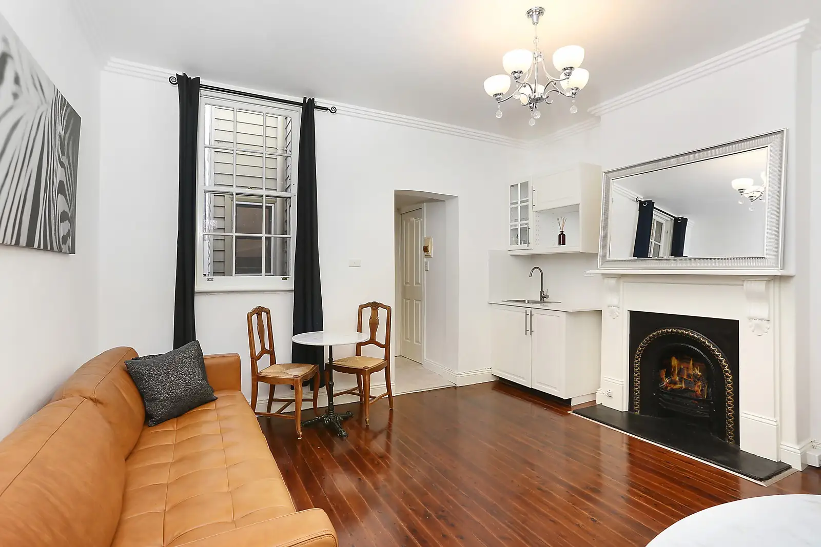 60 Kent Street, Millers Point Sold by Sydney Sotheby's International Realty - image 2