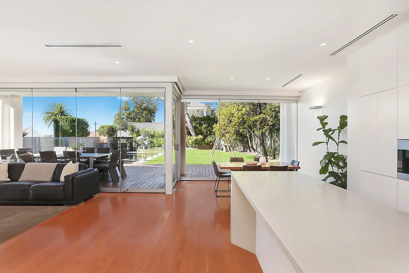 35 - 37 Fairweather Street, Bellevue Hill Sold by Sydney Sotheby's International Realty - image 2