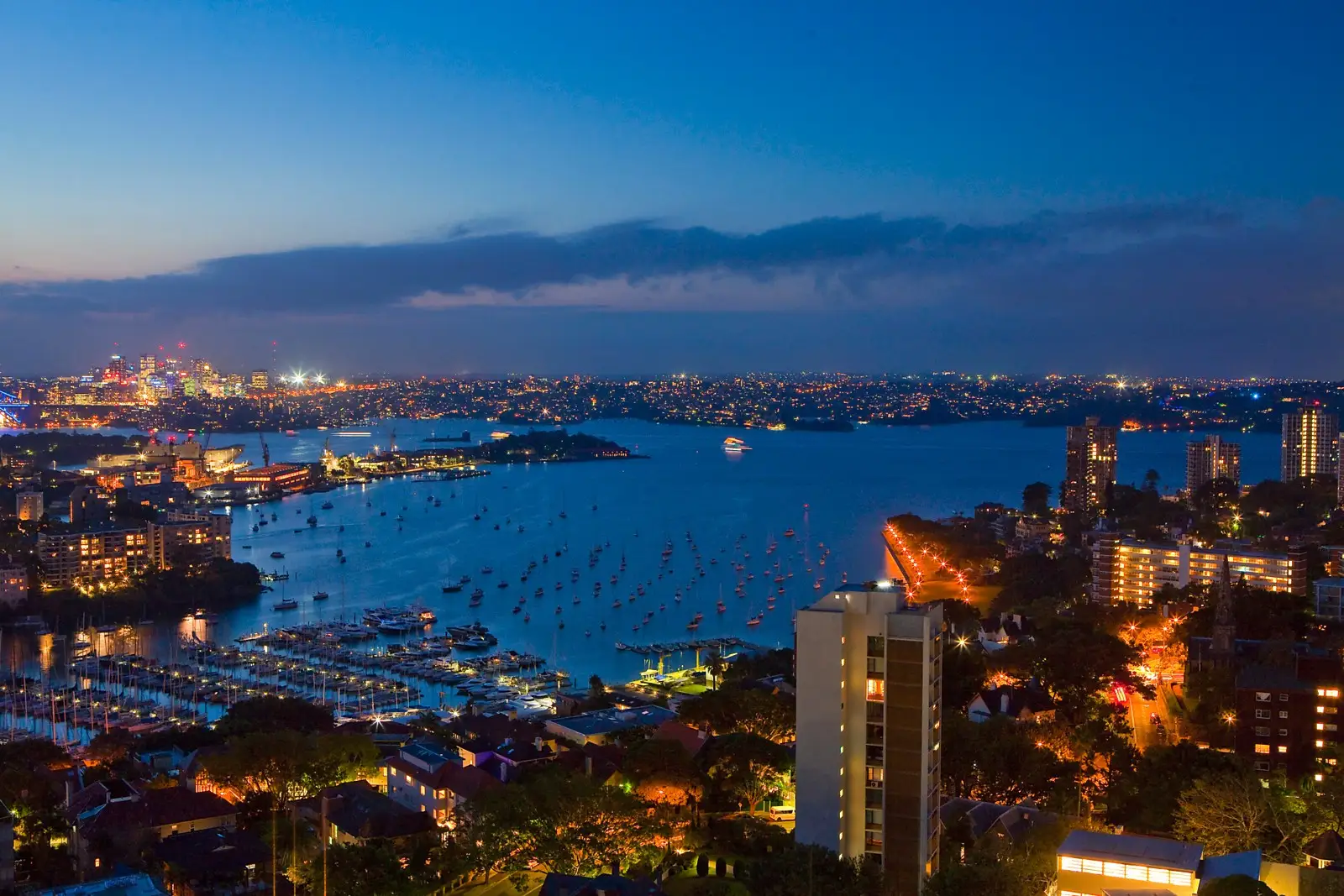 26G/3 Darling Point Road, Darling Point Sold by Sydney Sotheby's International Realty - image 2