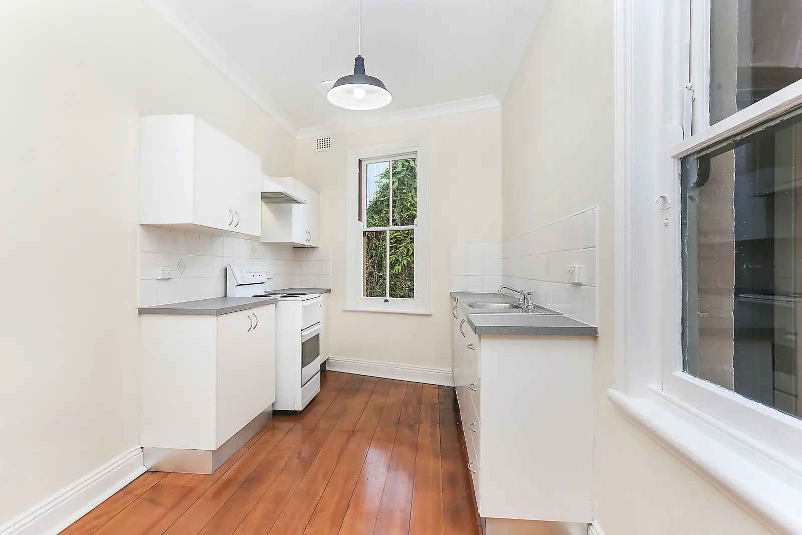 23-25A Dalgety Road, Millers Point Leased by Sydney Sotheby's International Realty - image 3