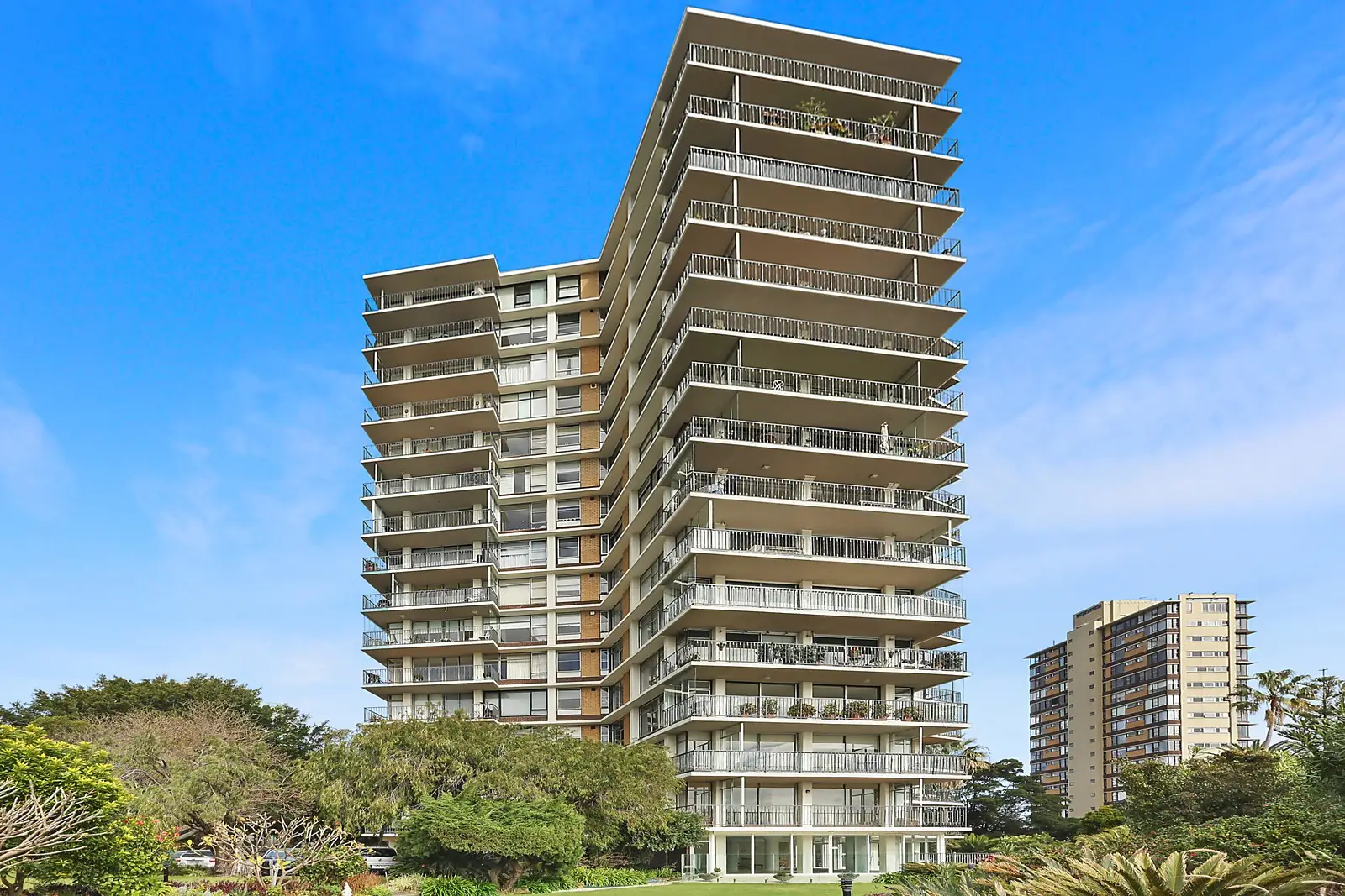 1B/13 Thornton Street, Darling Point Sold by Sydney Sotheby's International Realty - image 1