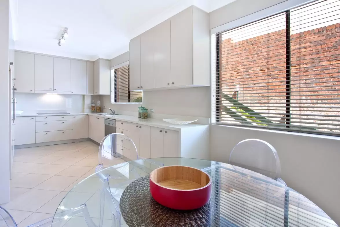 2/15a Kimberley Street, Vaucluse Sold by Sydney Sotheby's International Realty - image 6