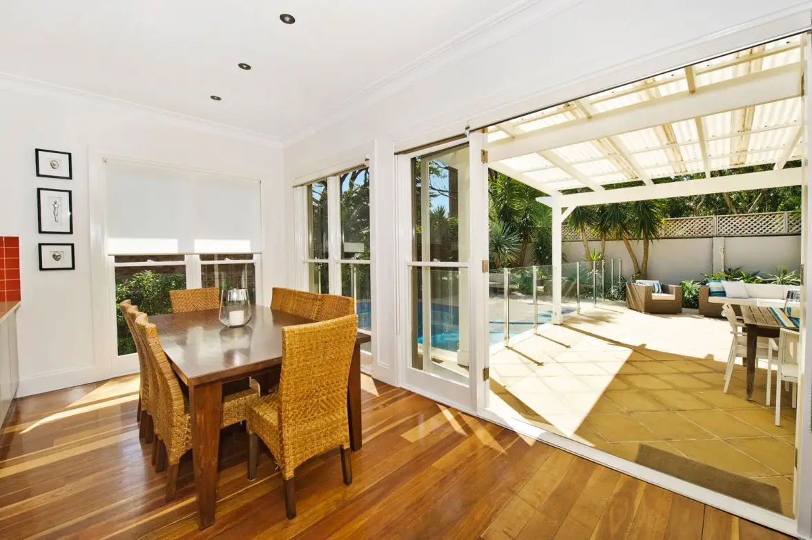 300 Rainbow Street, Coogee Sold by Sydney Sotheby's International Realty - image 3