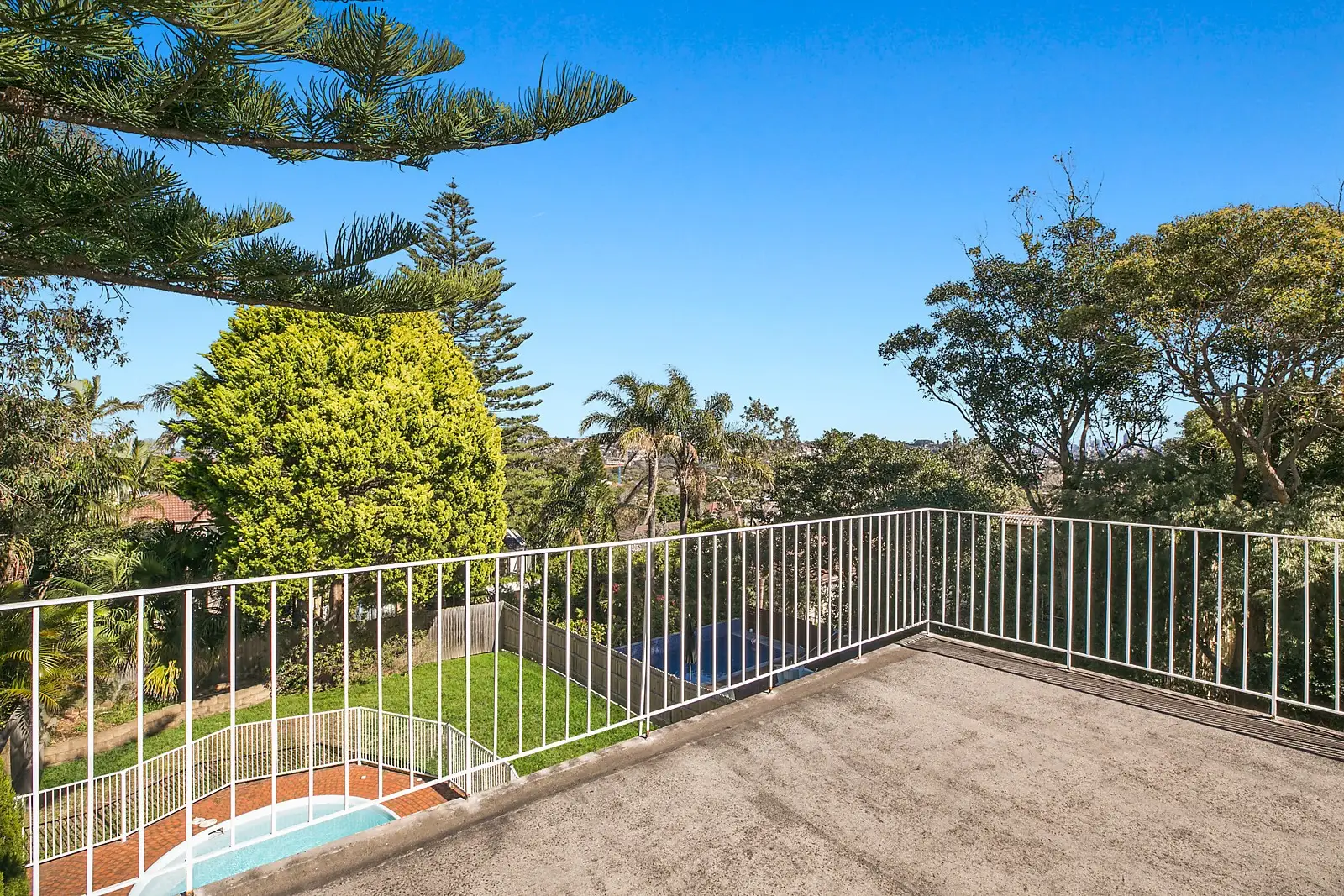 3 Lancaster Road, Dover Heights Sold by Sydney Sotheby's International Realty - image 1