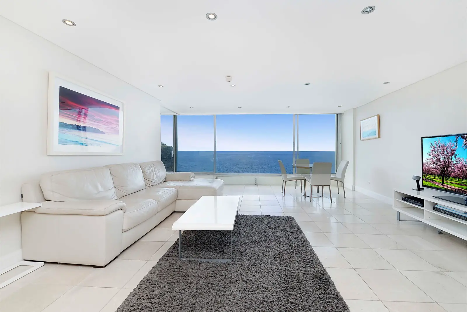 12a/33 Kimberley Street, Vaucluse Leased by Sydney Sotheby's International Realty - image 2
