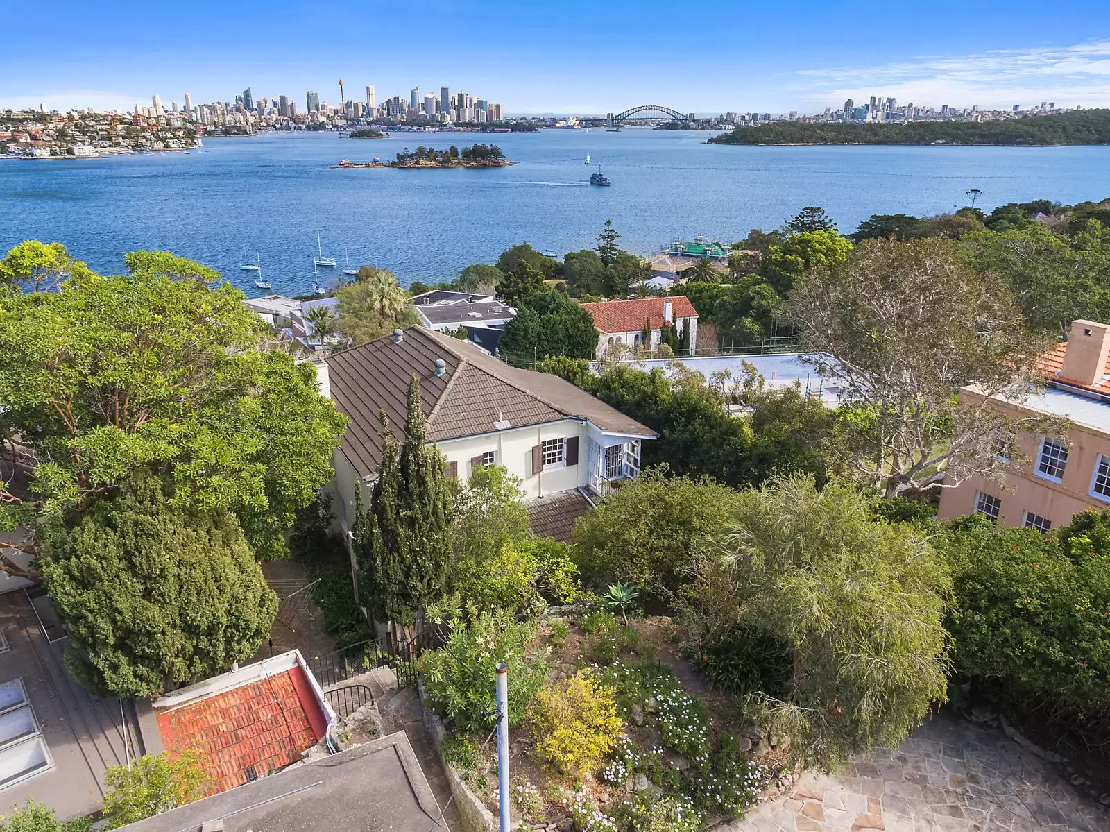 Photo #11: 32 Wentworth Road, Vaucluse - Sold by Sydney Sotheby's International Realty