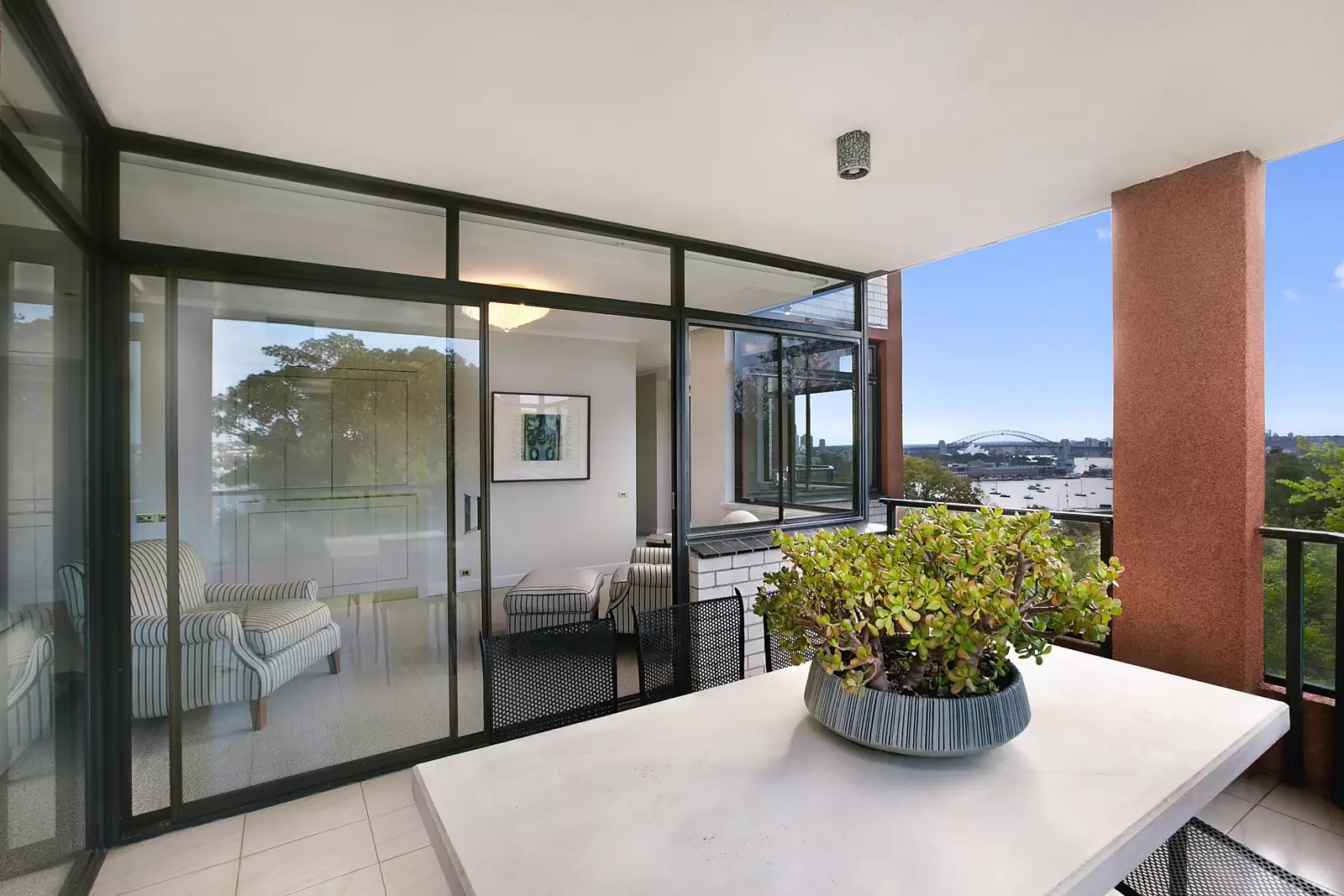 5/81 Darling Point Road, Darling Point Sold by Sydney Sotheby's International Realty - image 10