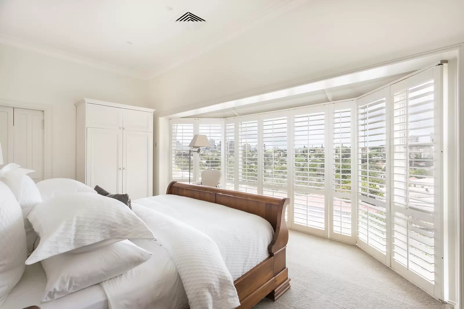3 Tarrant Avenue, Bellevue Hill Sold by Sydney Sotheby's International Realty - image 1
