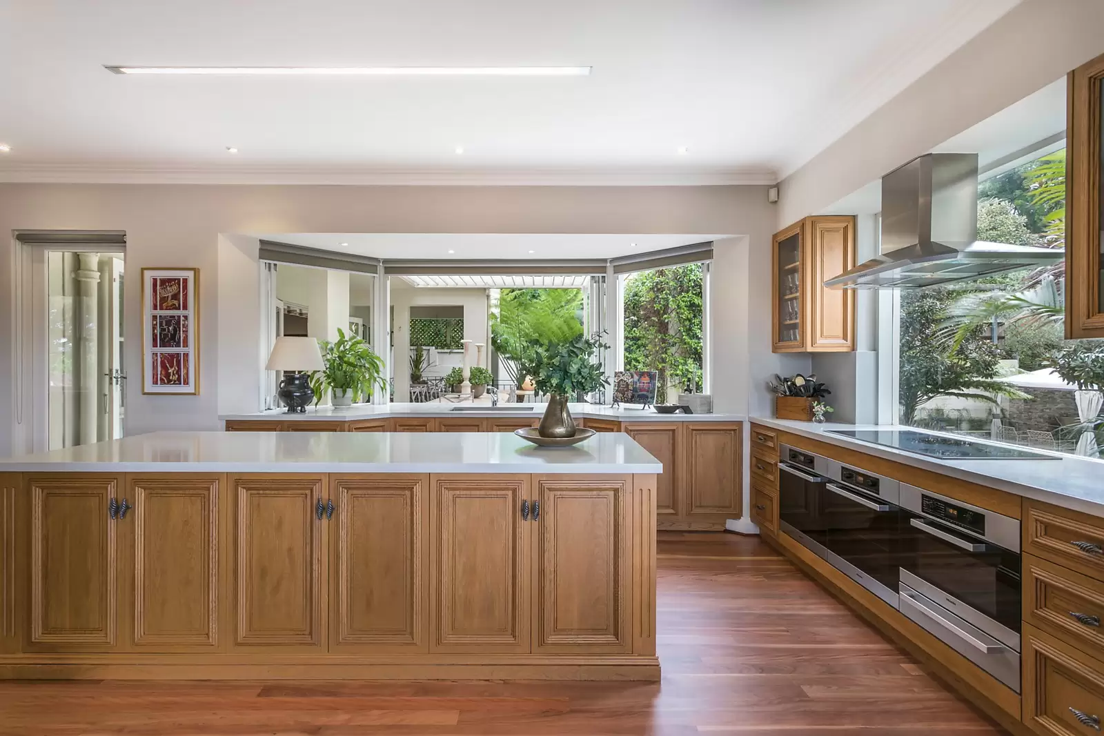 3 Tarrant Avenue, Bellevue Hill Sold by Sydney Sotheby's International Realty - image 4