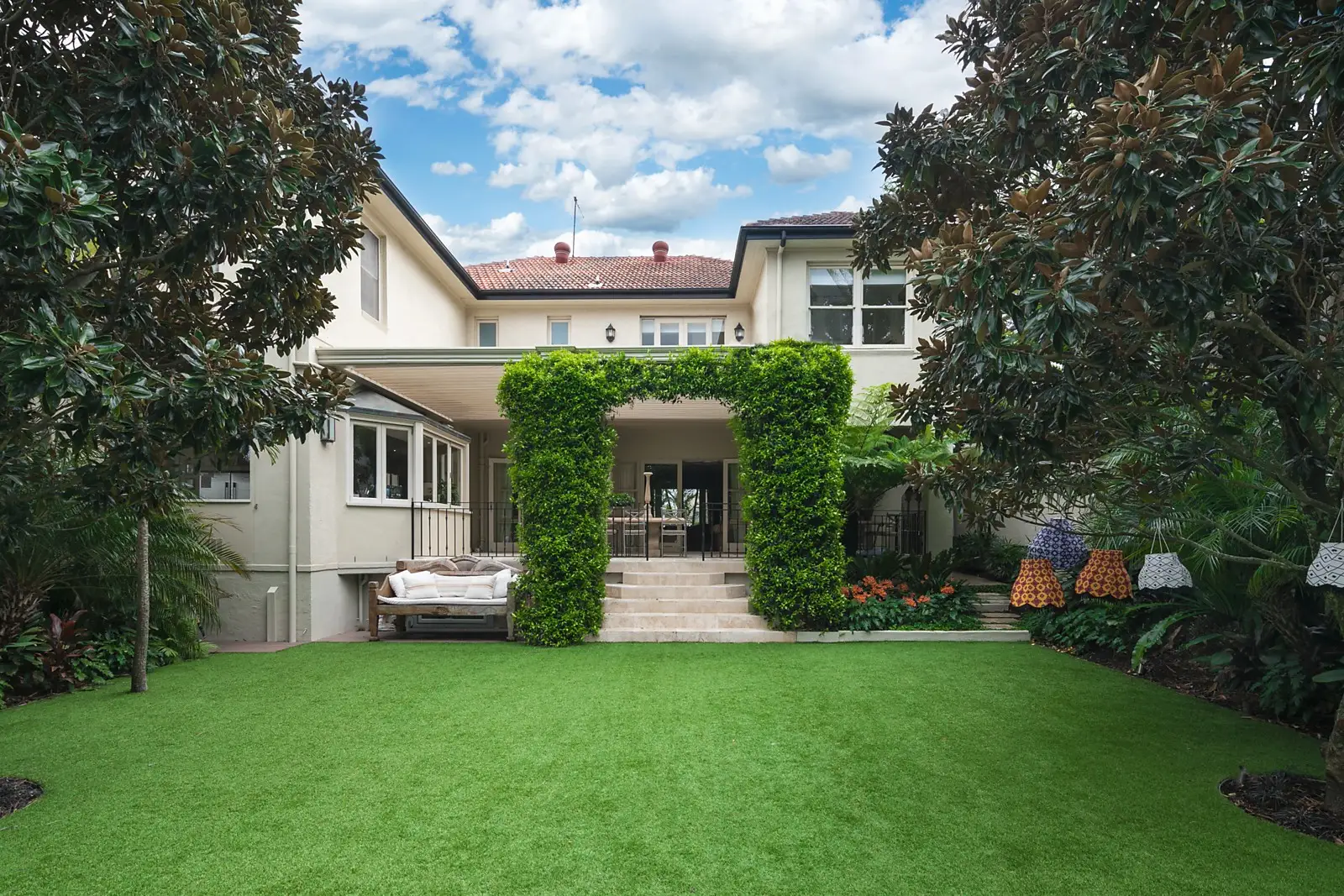 3 Tarrant Avenue, Bellevue Hill Sold by Sydney Sotheby's International Realty - image 2