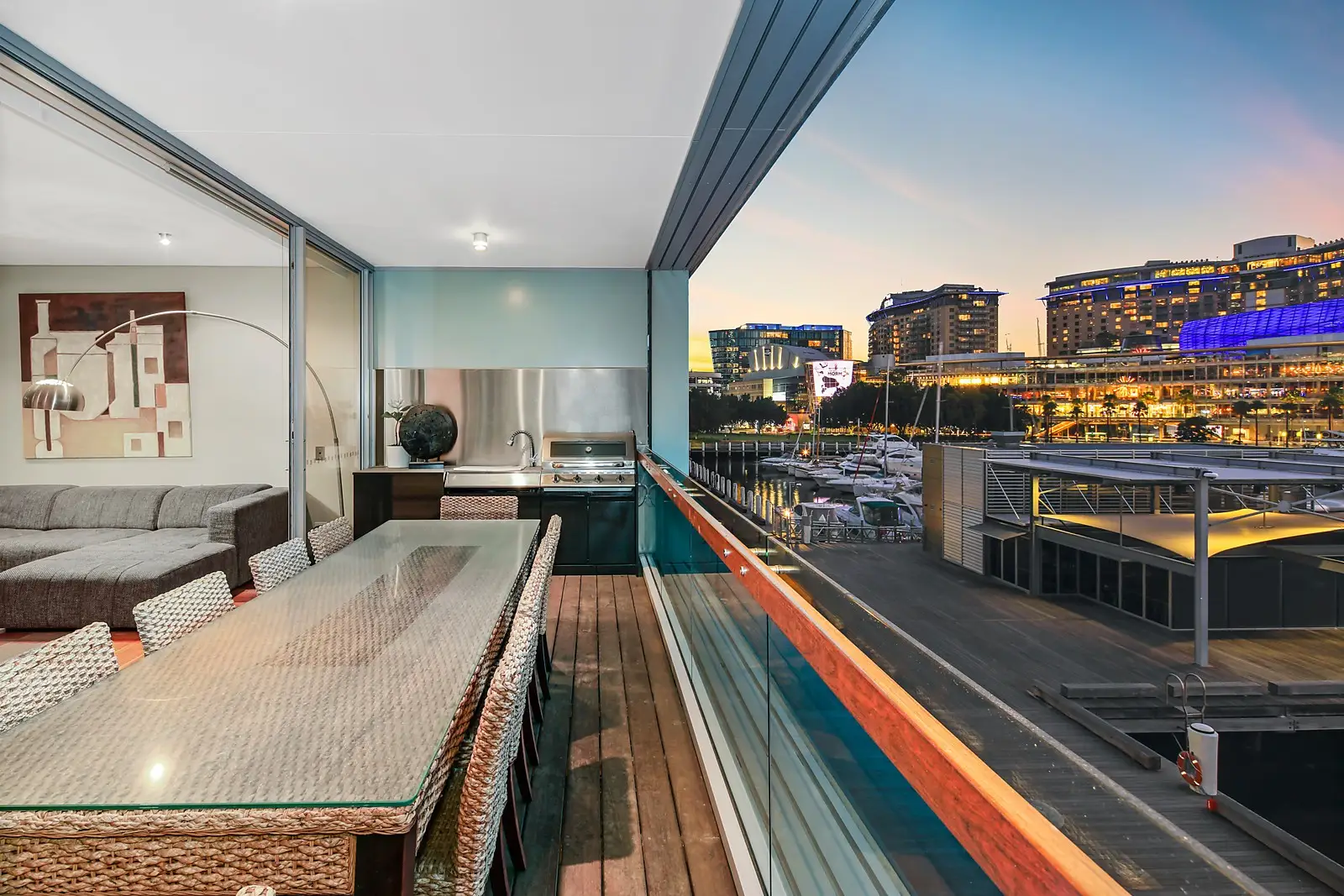 10/56 Pirrama Road, Pyrmont Sold by Sydney Sotheby's International Realty - image 2