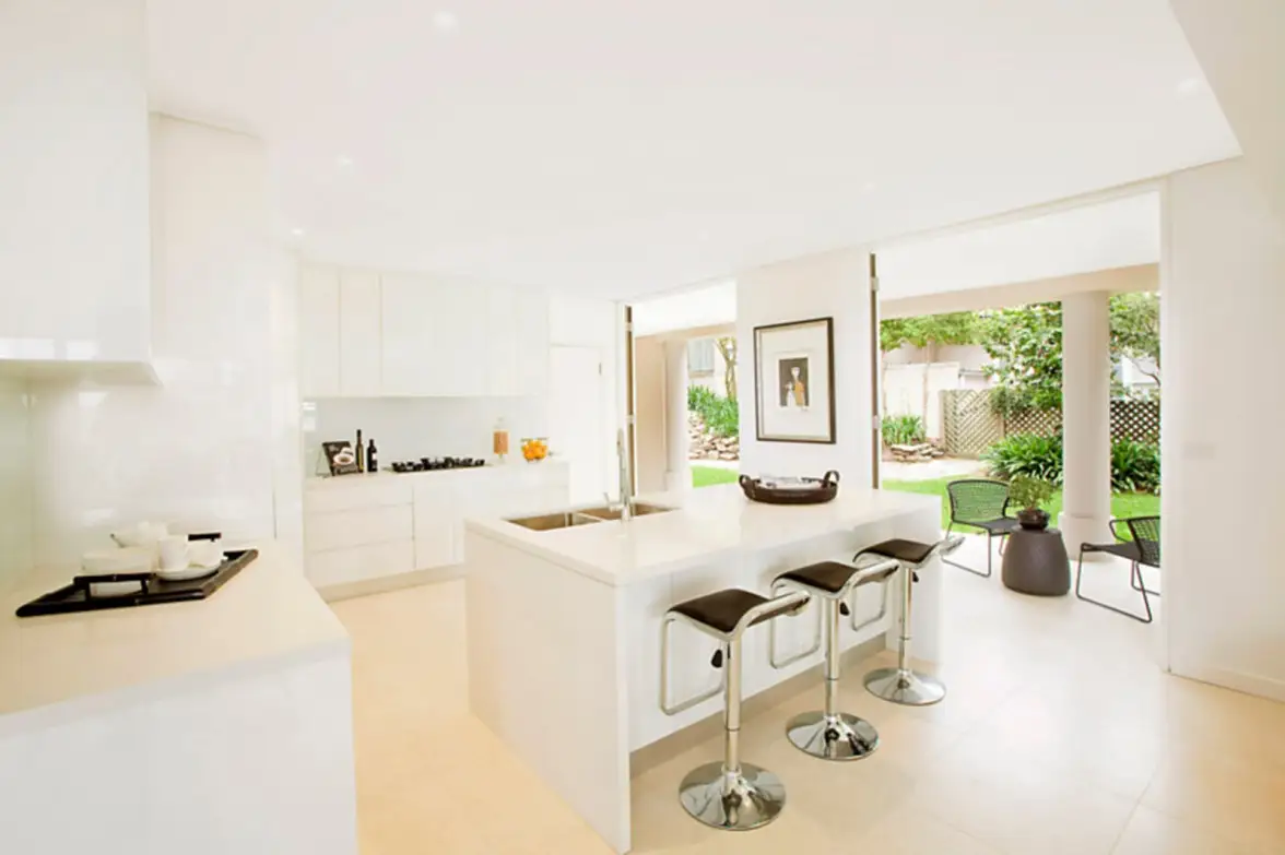 125a Victoria Road, Bellevue Hill Leased by Sydney Sotheby's International Realty - image 2