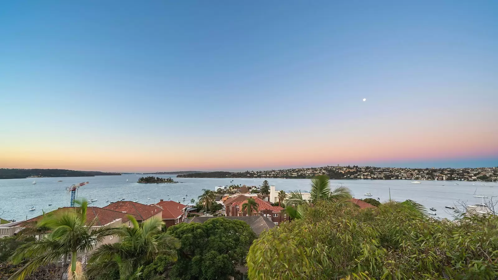 6 Wyuna Road, Point Piper Sold by Sydney Sotheby's International Realty - image 3