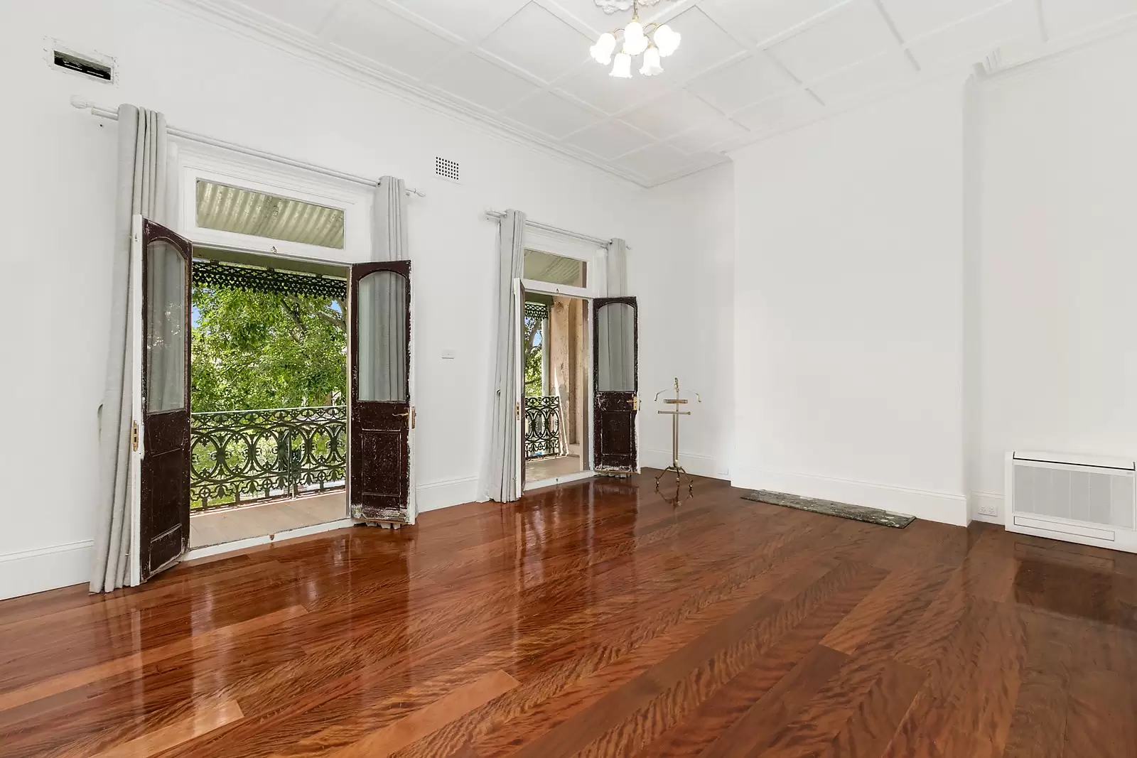 83 Kent Street, Millers Point Sold by Sydney Sotheby's International Realty - image 4