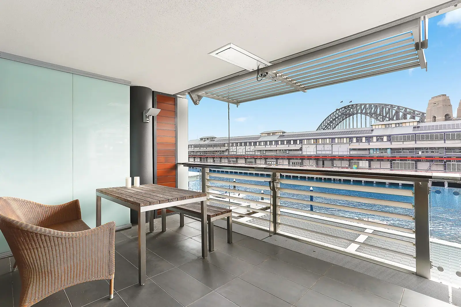 319/19 Hickson Road, Walsh Bay Sold by Sydney Sotheby's International Realty - image 3