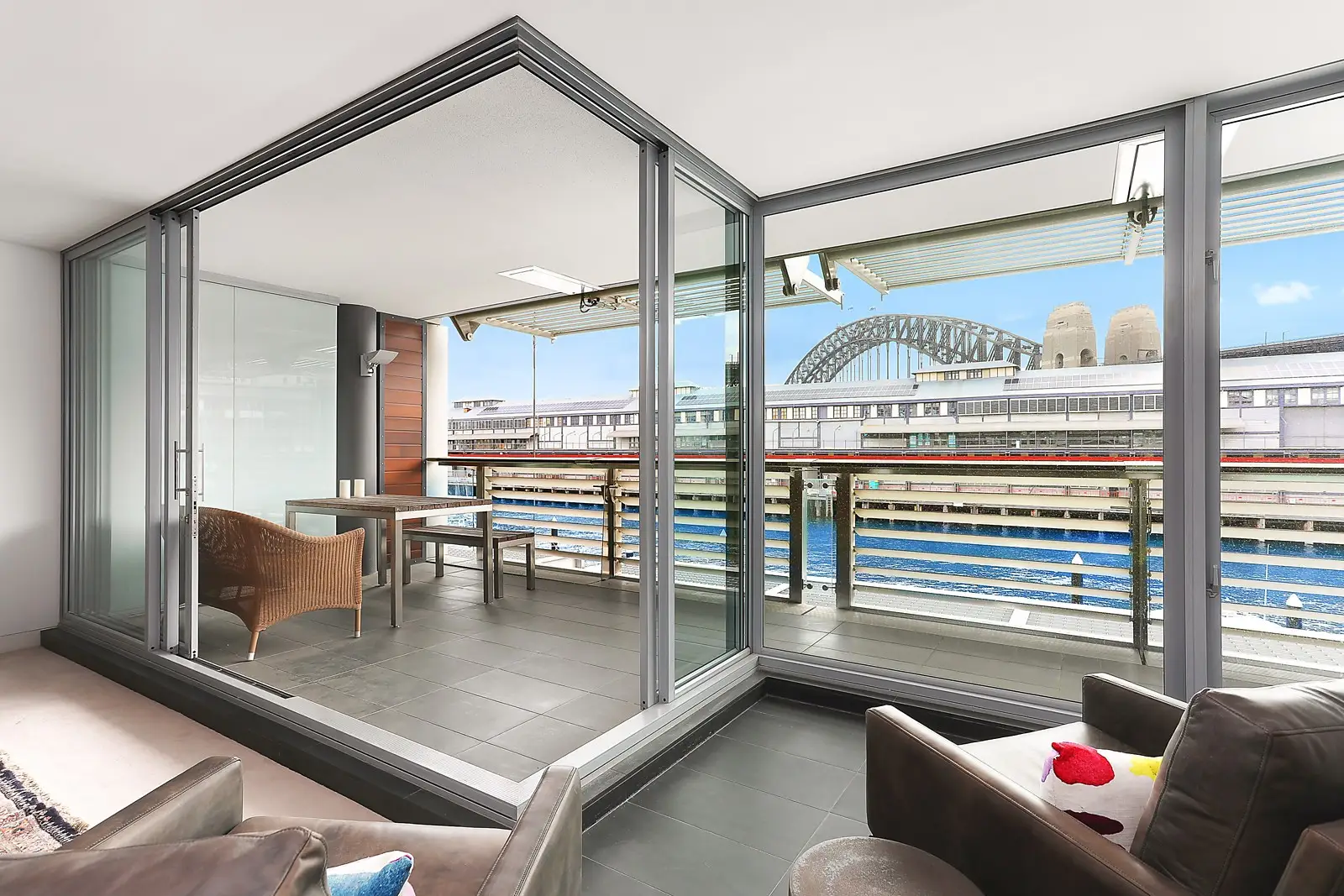 319/19 Hickson Road, Walsh Bay Sold by Sydney Sotheby's International Realty - image 1