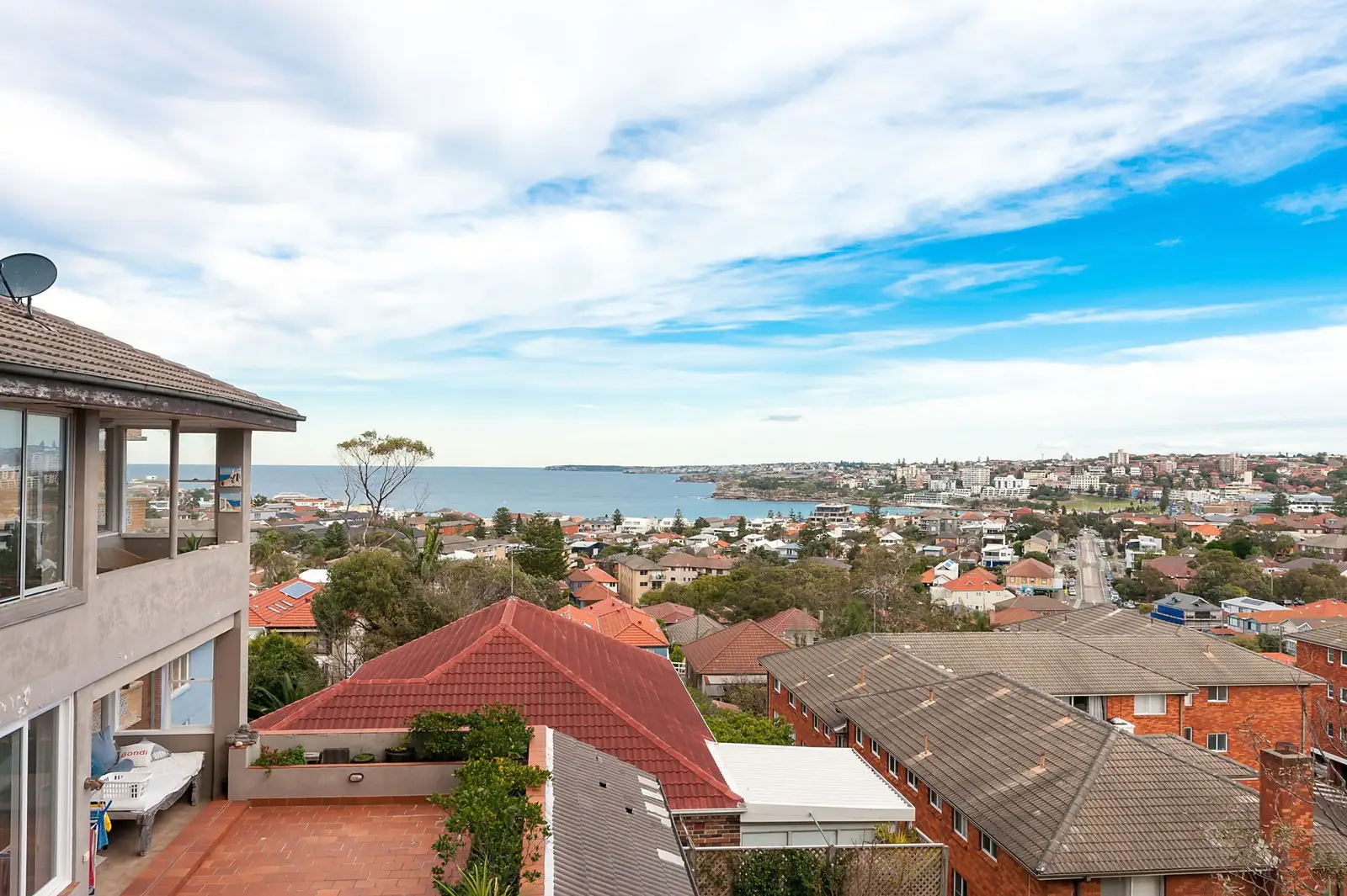 8/44 Military Road, North Bondi Leased by Sydney Sotheby's International Realty - image 1