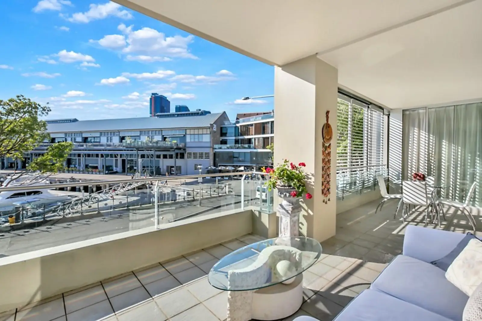 203/15-19 Pirrama Road, Pyrmont Leased by Sydney Sotheby's International Realty - image 1