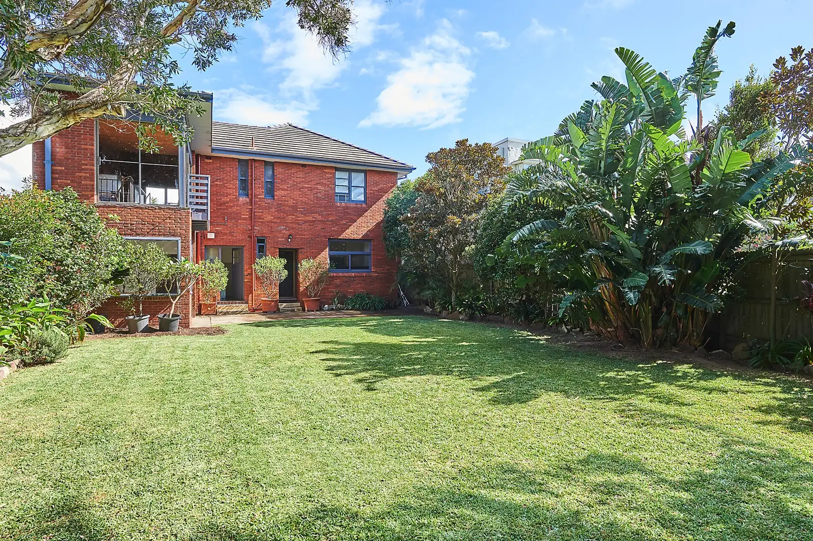 46 Wentworth Street, Dover Heights Sold by Sydney Sotheby's International Realty - image 1