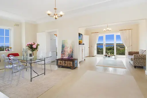 9/22a New South Head Road, Vaucluse Leased by Sydney Sotheby's International Realty