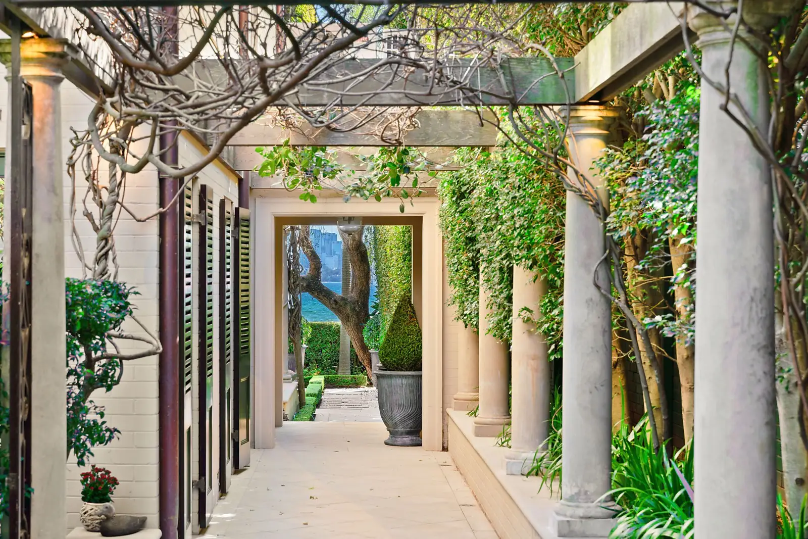 5 Collins Avenue, Rose Bay Sold by Sydney Sotheby's International Realty - image 3