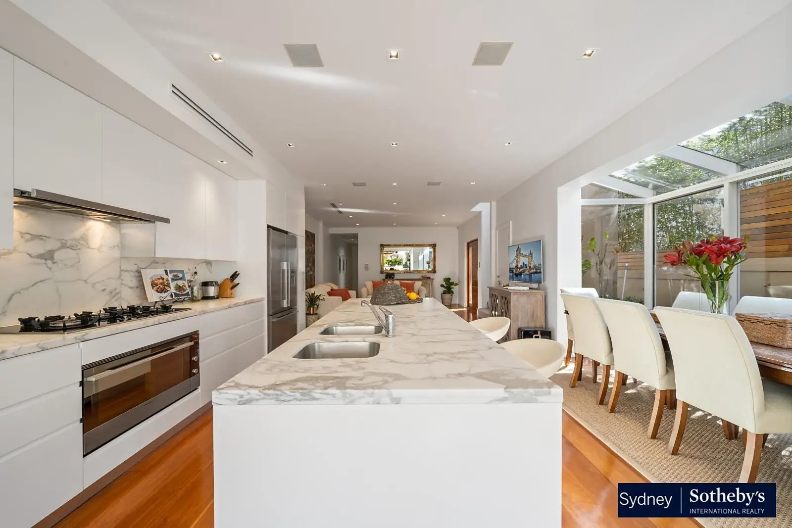 17 Derby Street, Vaucluse Leased by Sydney Sotheby's International Realty - image 2