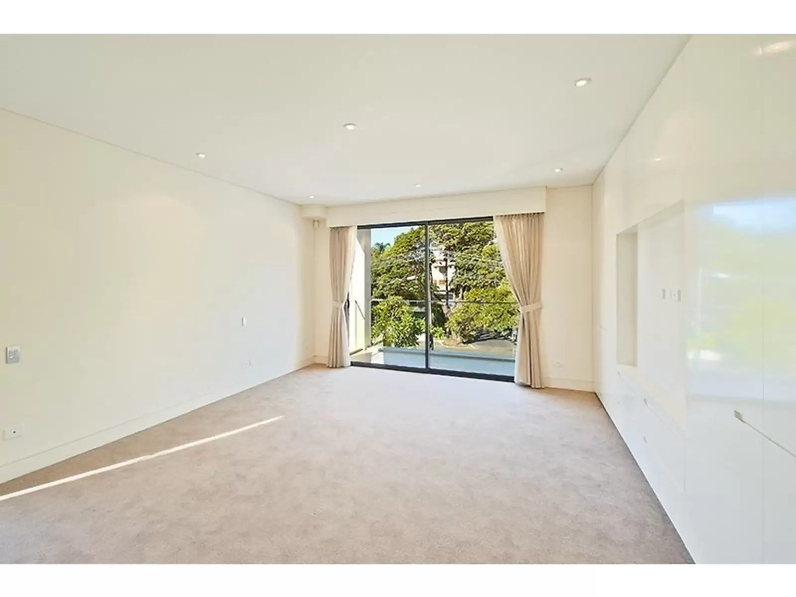 2 Riddell Street, Bellevue Hill Leased by Sydney Sotheby's International Realty - image 6