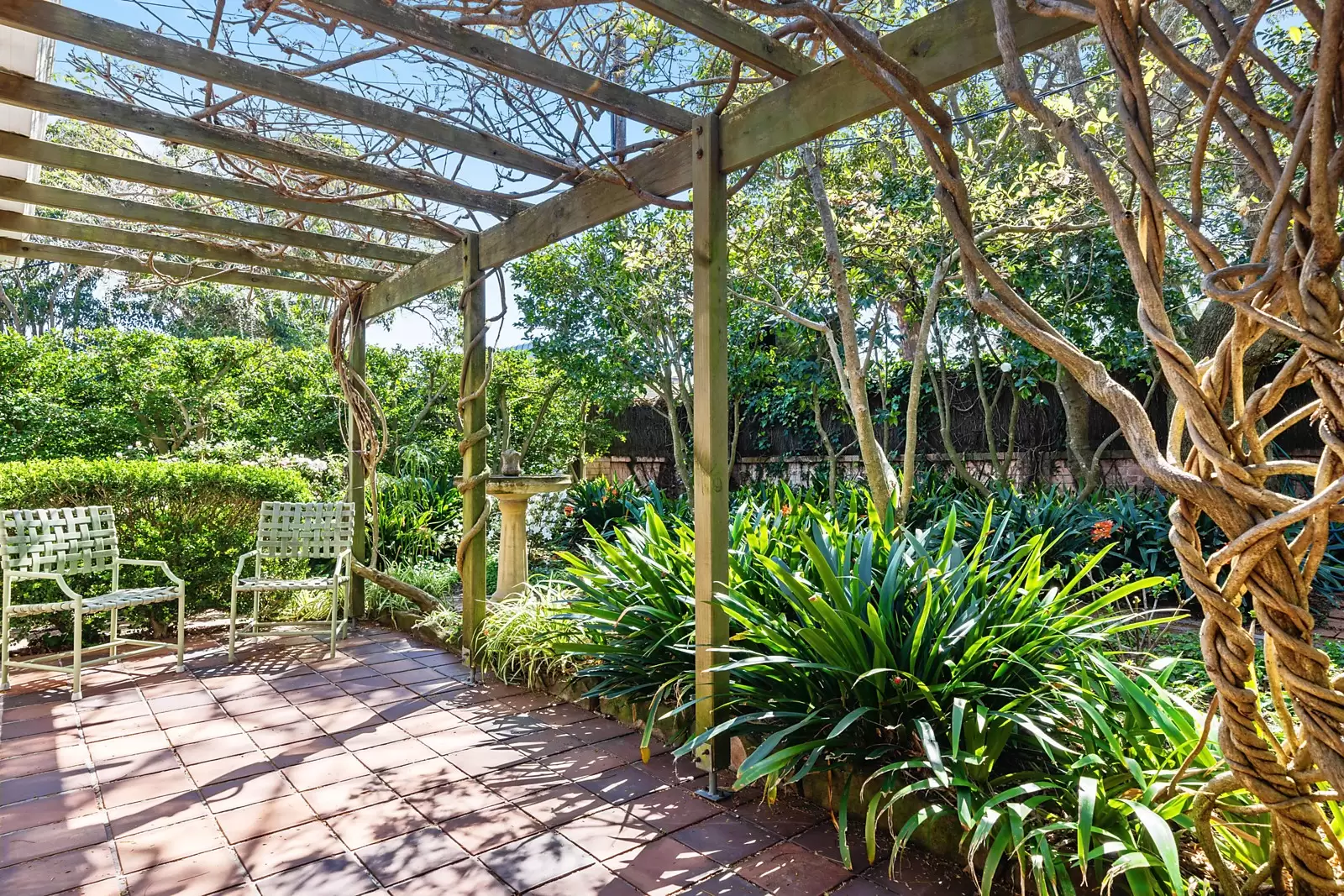 2 Kulgoa Road (aka 5 Tarrant Avenue), Bellevue Hill Sold by Sydney Sotheby's International Realty - image 14