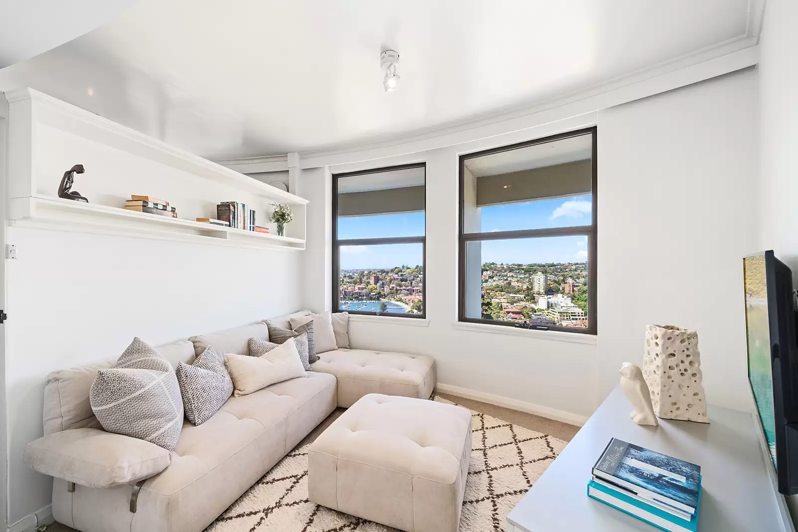 9/75-79 Darling Point Road, Darling Point Sold by Sydney Sotheby's International Realty - image 6