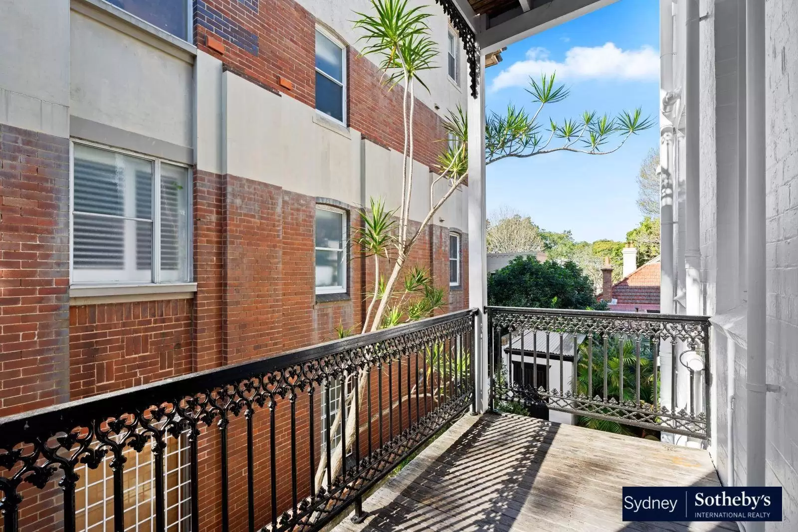 4/113 Darling Point Road, Darling Point Leased by Sydney Sotheby's International Realty - image 4