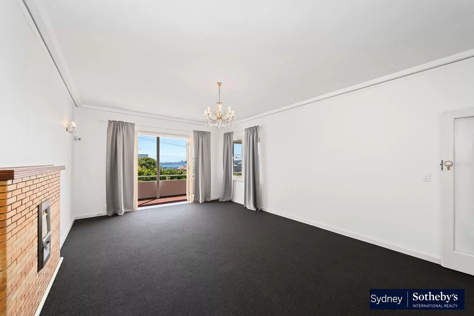 2 Wallangra Road, Dover Heights Leased by Sydney Sotheby's International Realty - image 4