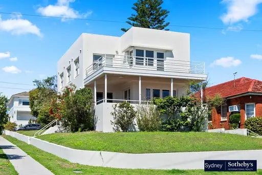 2 Wallangra Road, Dover Heights Leased by Sydney Sotheby's International Realty